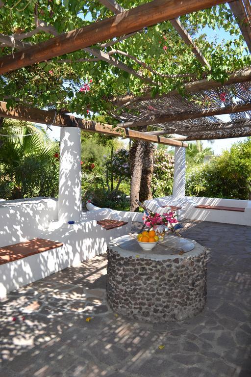 Schicciolina Villa Stromboli Bagian luar foto