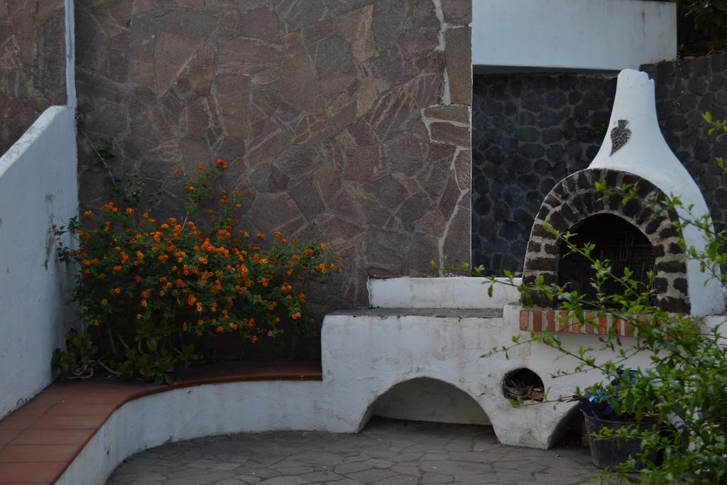 Schicciolina Villa Stromboli Bagian luar foto